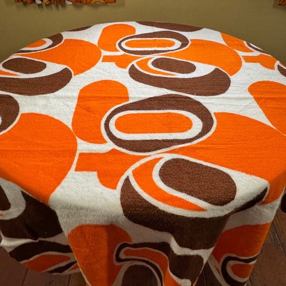 Vintage 60s blanket, sides cut, groovy orange and brown fleece remnant - Picture 2 of 9